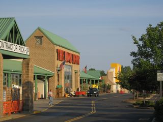 Enfield Stateline Plaza