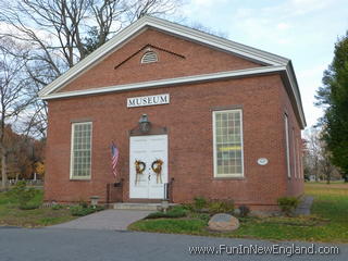 Glastonbury Museum On The Green