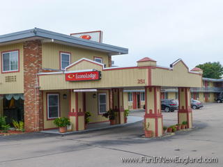 Stonington Econo Lodge