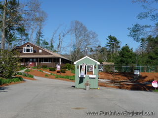 Brimfield Quinebaug Cove Campground 