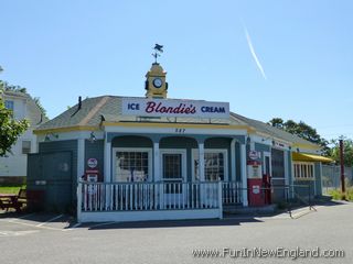 Dennis Blondie's Ice Cream & Deli