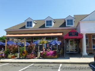 East Longmeadow Center Square Grill