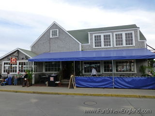 Nantucket Easy Street Restaurant and Seafood House