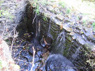 Sunderland Slatestone Brook Falls