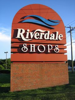 West Springfield Riverdale Shops