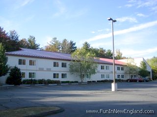 Deerfield Red Roof Inn