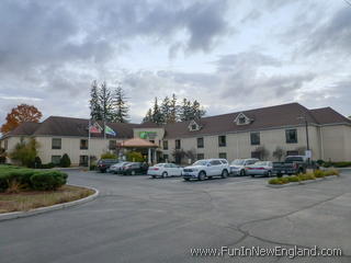 Great Barrington Holiday Inn Express Hotel & Suites