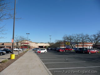 Hadley Hampshire Mall