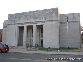 Holyoke Holyoke War Memorial