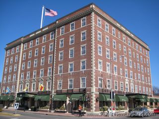 Salem Hawthorne Hotel