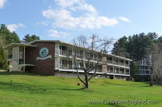 Sturbridge Publick House - Country Lodge