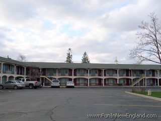 Sturbridge Super 8 Motel