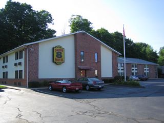 West Springfield Super 8 Motel