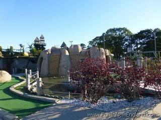 Yarmouth Skull Island Adventure Golf